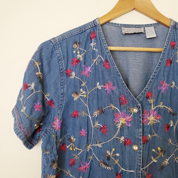 Vintage Denim Floral Garden Top - Picture 5 of 6